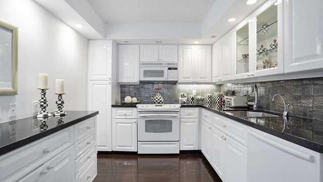 2697 N Ocean Boulevard F-505, Boca Raton, FL 33431