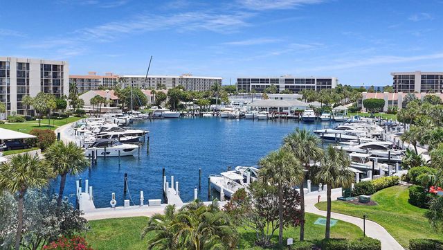 2697 N Ocean Boulevard F-505, Boca Raton, FL 33431