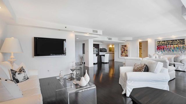 2697 N Ocean Boulevard F-505, Boca Raton, FL 33431