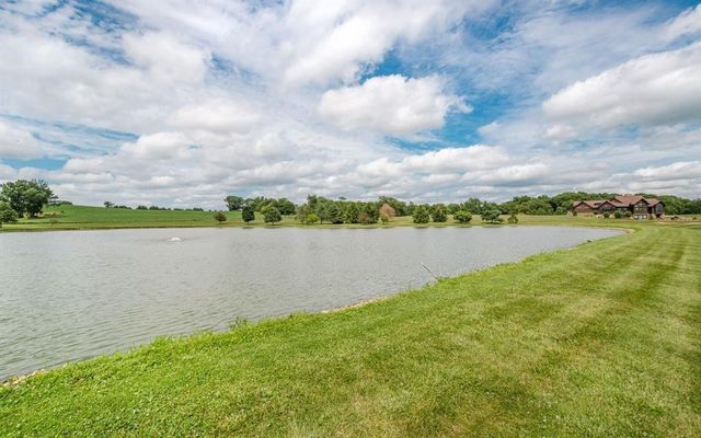 1688 Timberlake Run, Cedar Rapids, IA 52403