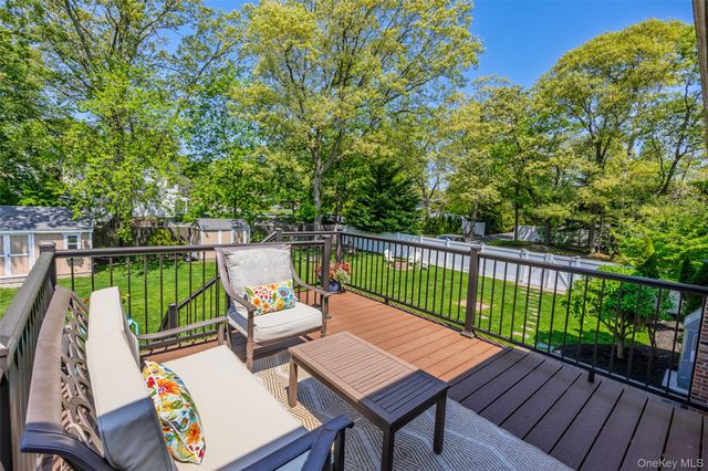 46 Hewitt Boulevard, Center Moriches, NY 11934
