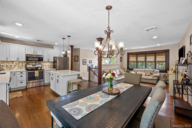 46 Hewitt Boulevard, Center Moriches, NY 11934