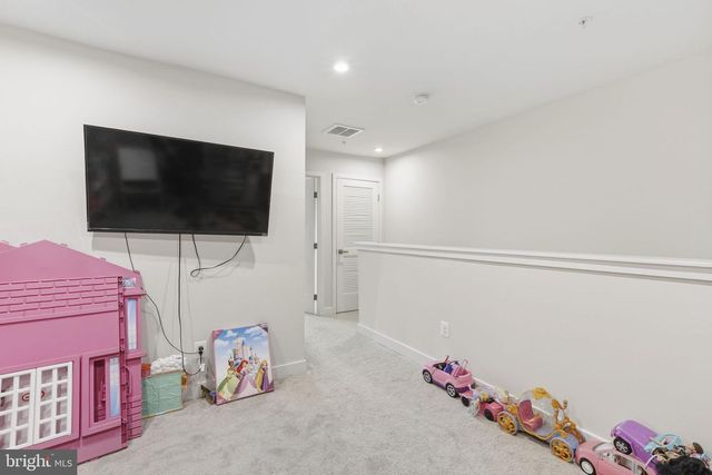 7046 PRAMILA PL, Elkridge, MD 21075