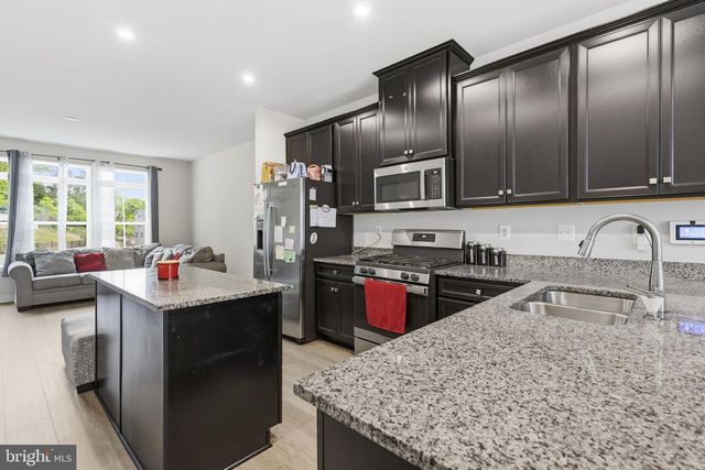 7046 PRAMILA PL, Elkridge, MD 21075