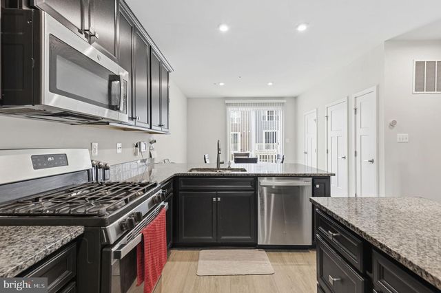 7046 PRAMILA PL, Elkridge, MD 21075