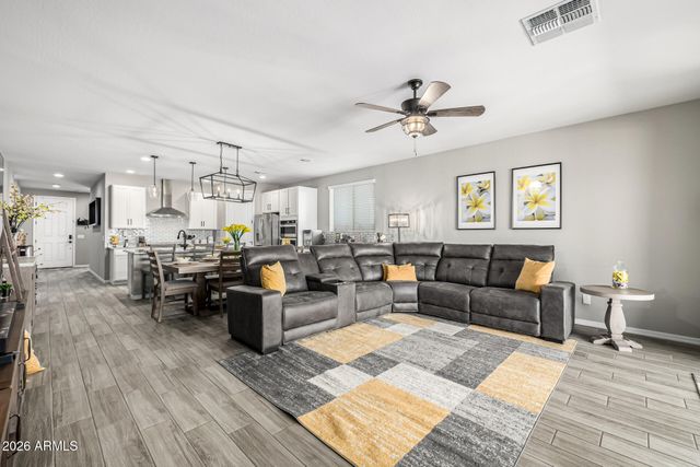 5538 W STARGAZER Place, Laveen, AZ 85339