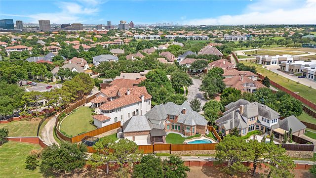 4501 Redwood Court, Irving, TX 75038