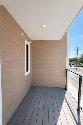 98 Prescott St 3C, Boston, MA 02128