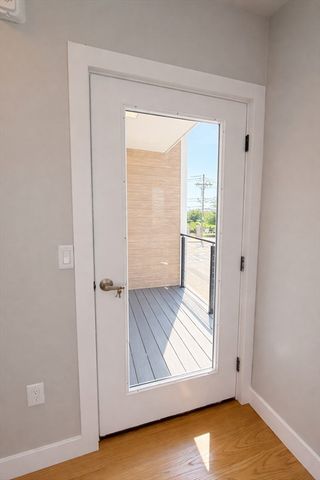 98 Prescott St 3C, Boston, MA 02128