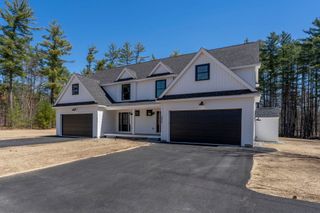 447 Silver Lake Road B, Hollis, NH 03049