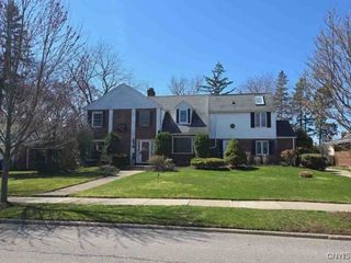 91 Mount Vernon Road, Amherst, NY 14226