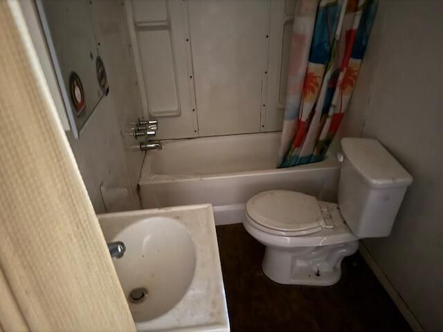 6513 Lulu Lane, Anderson, CA 96007