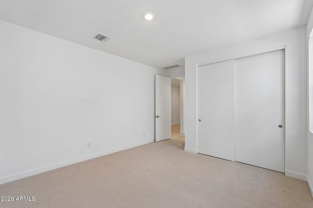 7951 W LOMA Lane, Peoria, AZ 85345