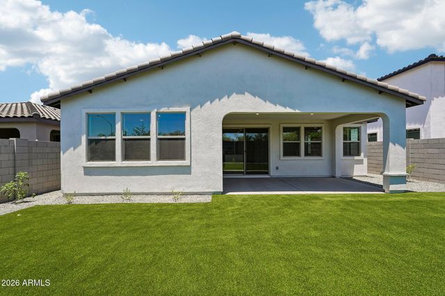 7951 W LOMA Lane, Peoria, AZ 85345