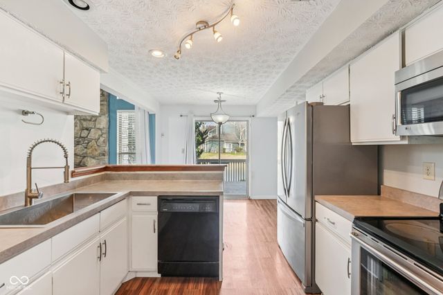 7415 Charrington Court, Indianapolis, IN 46254