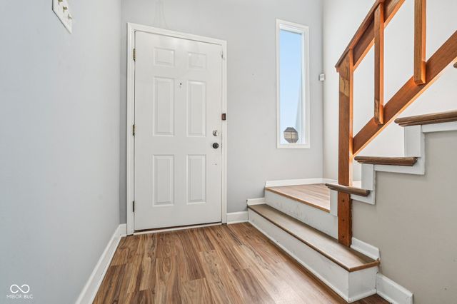 7415 Charrington Court, Indianapolis, IN 46254