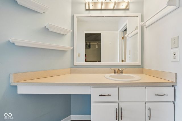 7415 Charrington Court, Indianapolis, IN 46254