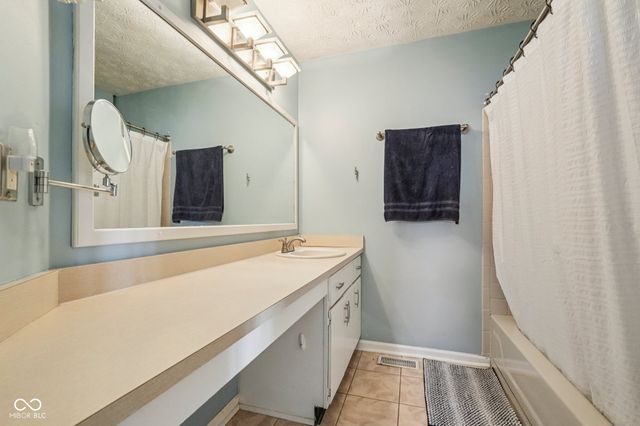 7415 Charrington Court, Indianapolis, IN 46254