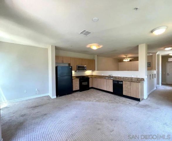1465 C St 3321, San Diego, CA 92101