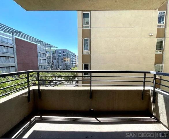 1465 C St 3321, San Diego, CA 92101