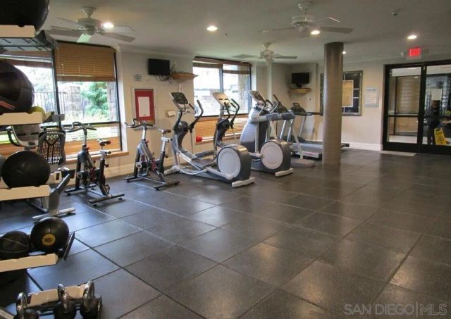 1465 C St 3321, San Diego, CA 92101