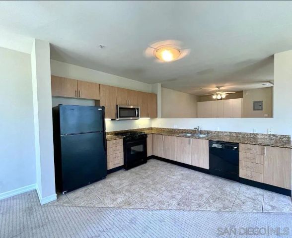 1465 C St 3321, San Diego, CA 92101