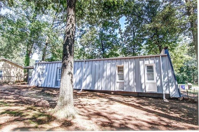 1764 Big Horn Court SE, Conyers, GA 30013
