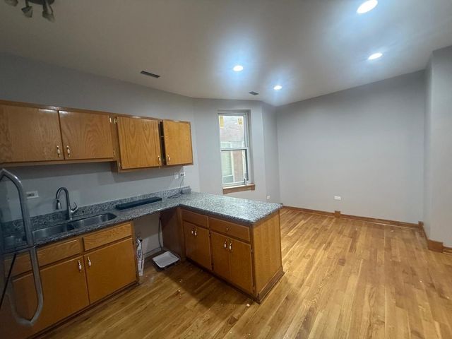 1756 W 35TH Street 2R, Chicago, IL 60609