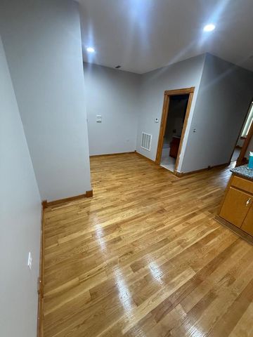 1756 W 35TH Street 2R, Chicago, IL 60609