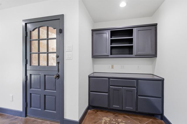 1070 S Reno Road, Reno, TX 76082