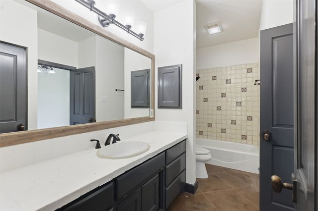 1070 S Reno Road, Reno, TX 76082