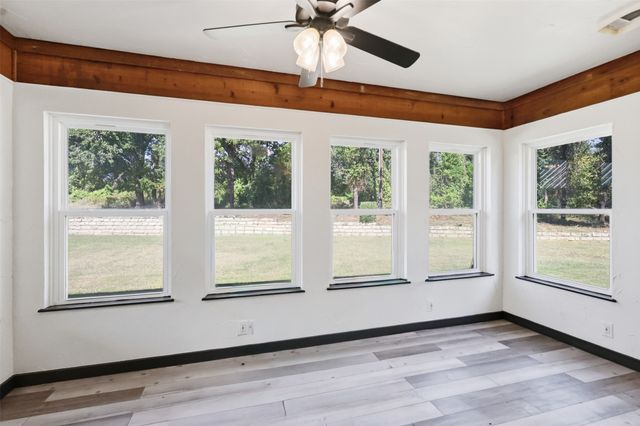 1070 S Reno Road, Reno, TX 76082