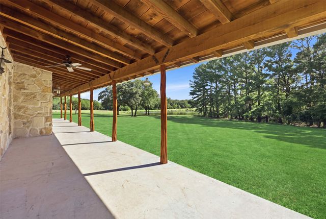 1070 S Reno Road, Reno, TX 76082