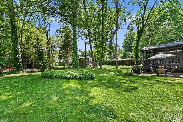 2018 Knell Drive, Charlotte, NC 28212