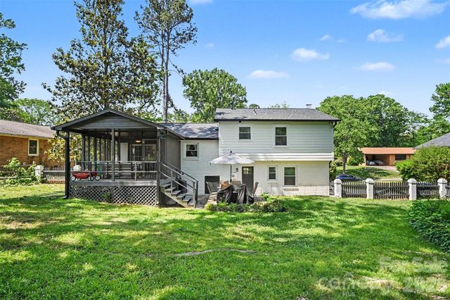 2018 Knell Drive, Charlotte, NC 28212