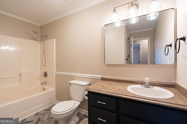 55 Clingstone Circle, Newnan, GA 30265