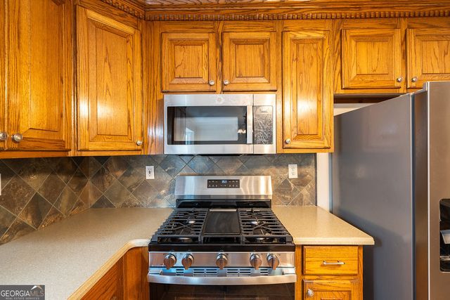 55 Clingstone Circle, Newnan, GA 30265