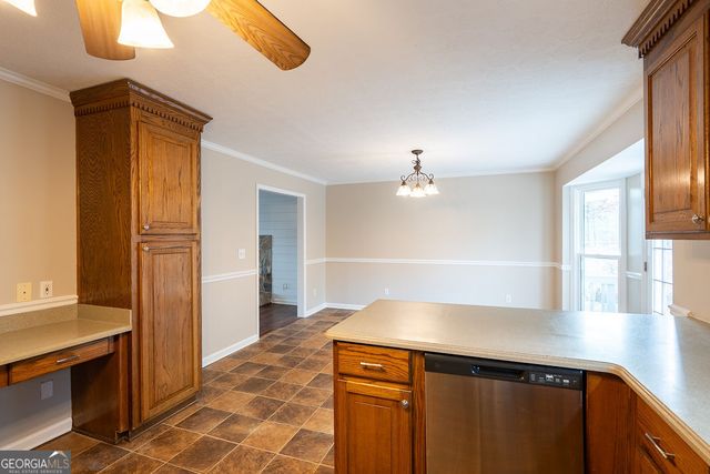 55 Clingstone Circle, Newnan, GA 30265