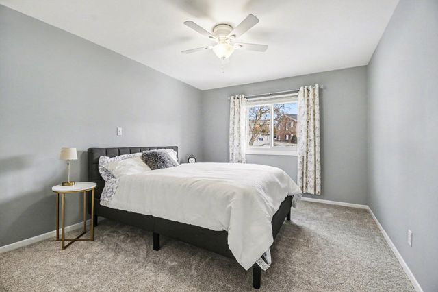 230 S State Street 53, Zeeland City, MI 49464