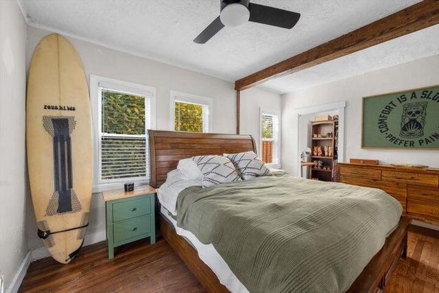 6704 Garden Avenue, West Palm Beach, FL 33405