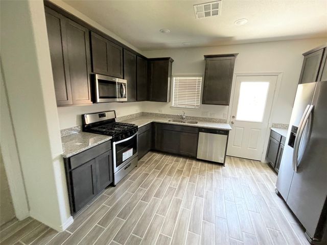 25572 Northpark Palm Drive, Porter, TX 77365
