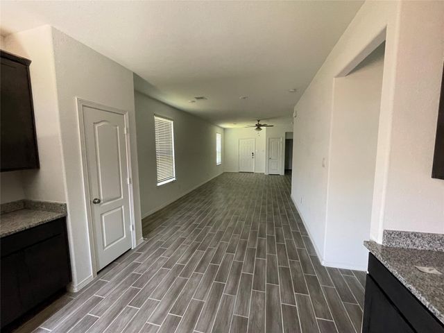 25572 Northpark Palm Drive, Porter, TX 77365