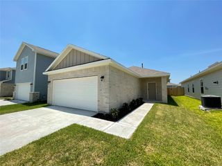 25572 Northpark Palm Drive, Porter, TX 77365
