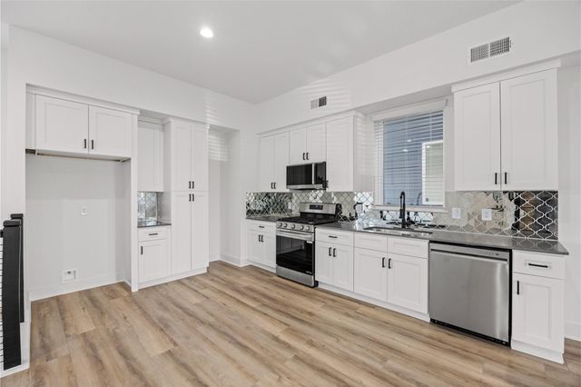 14105 Faith Forest Drive, Houston, TX 77047