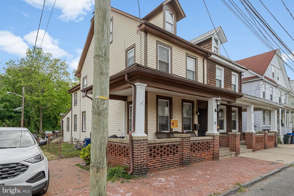 36 BISPHAM ST, MOUNT HOLLY, NJ 08060 — exterior