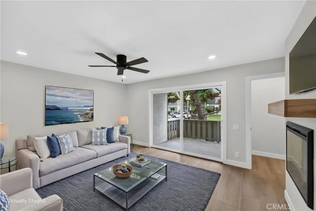 2807 S Fairview C, Santa Ana, CA 92704
