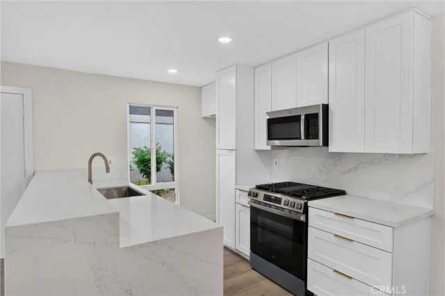 2807 S Fairview C, Santa Ana, CA 92704