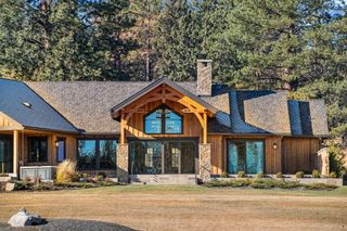 63420 Shoreline Drive, Bend, OR 97703