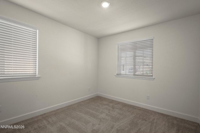 933 Cascade Range Drive, Sparks, NV 89436