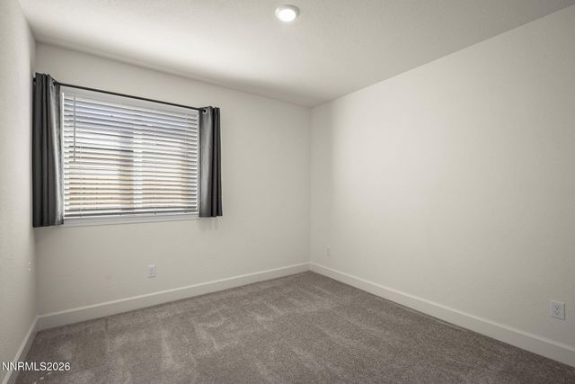933 Cascade Range Drive, Sparks, NV 89436
